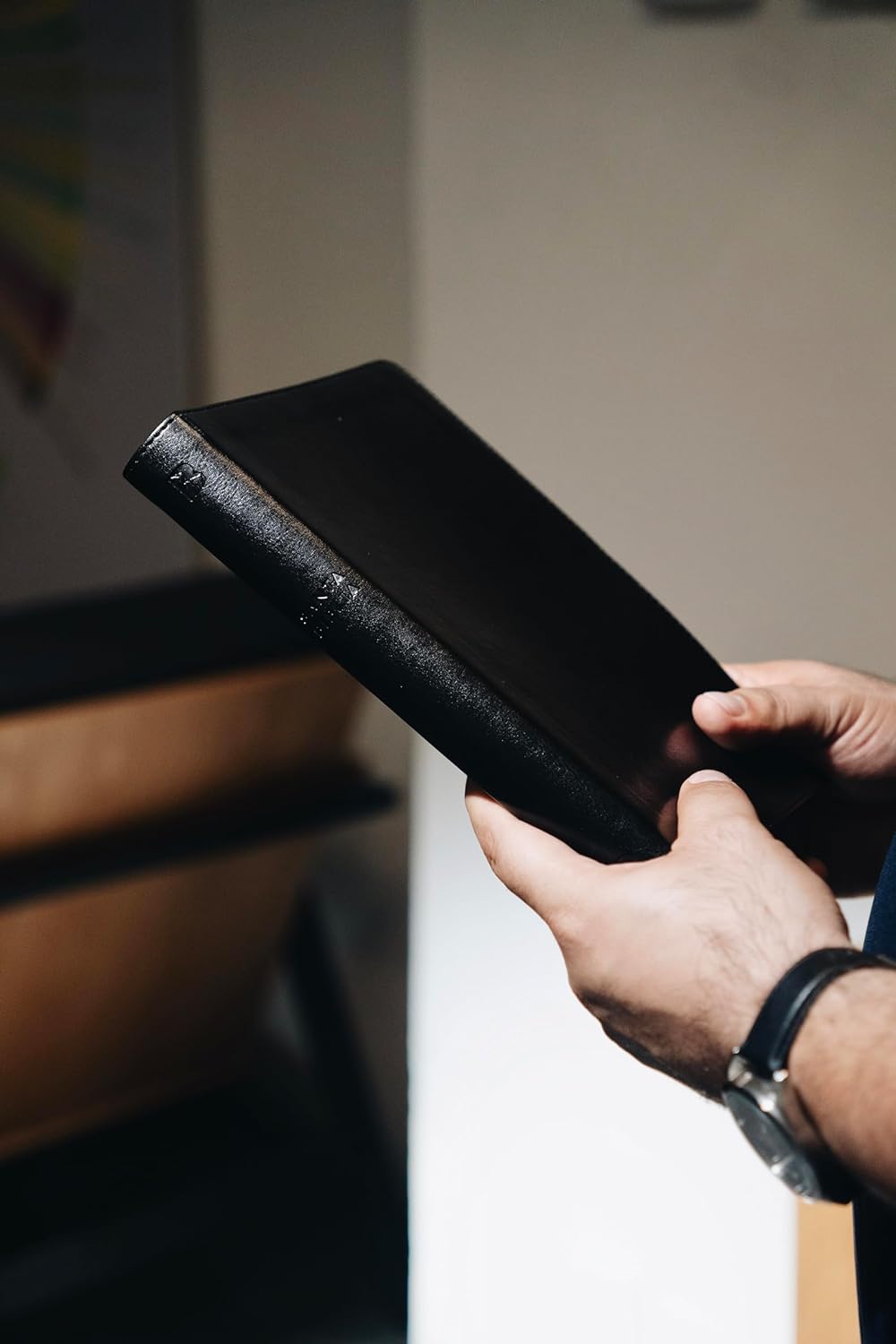 Biblia del Ministro NBLA - Leathersoft Negra, Letra Gigante