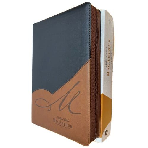 BIBLIA RVR DE ESTUDIO MACARTHUR PIEL COLOR NEGRO MARRÓN